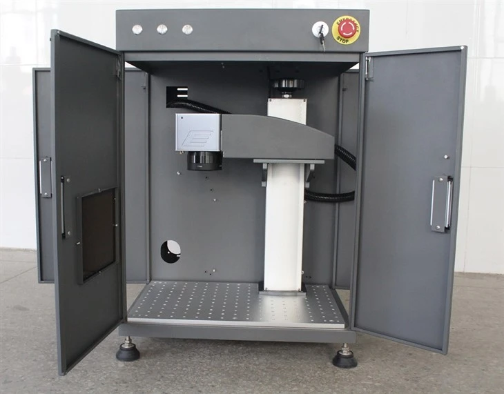 Raycus Fiber Laser Engraver