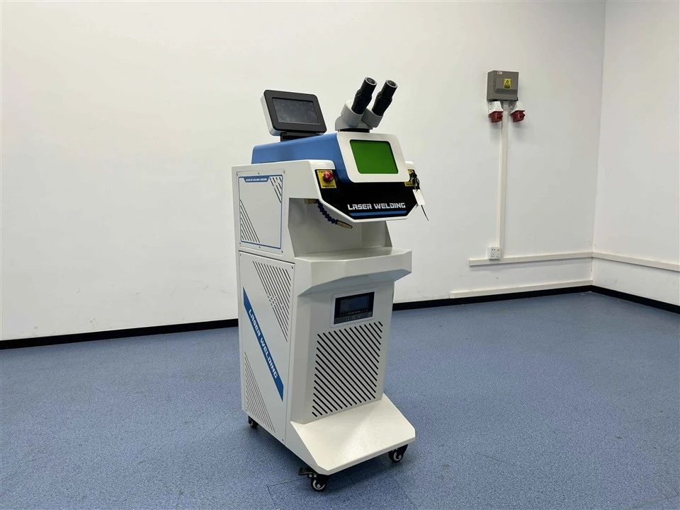 Máy hàn laser trang sức 200W