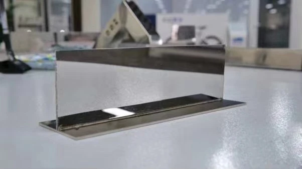 72119032507593318